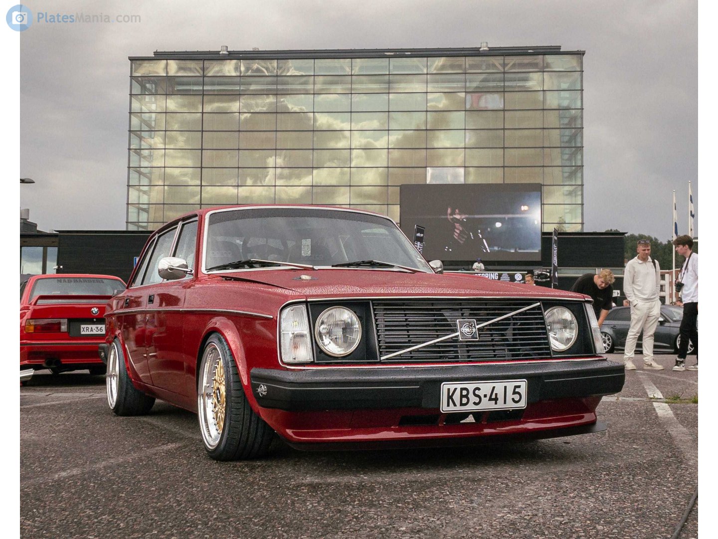 KBS-415, Volvo 240-Series 1st gen 2-door Sedan (242), 1974–1978