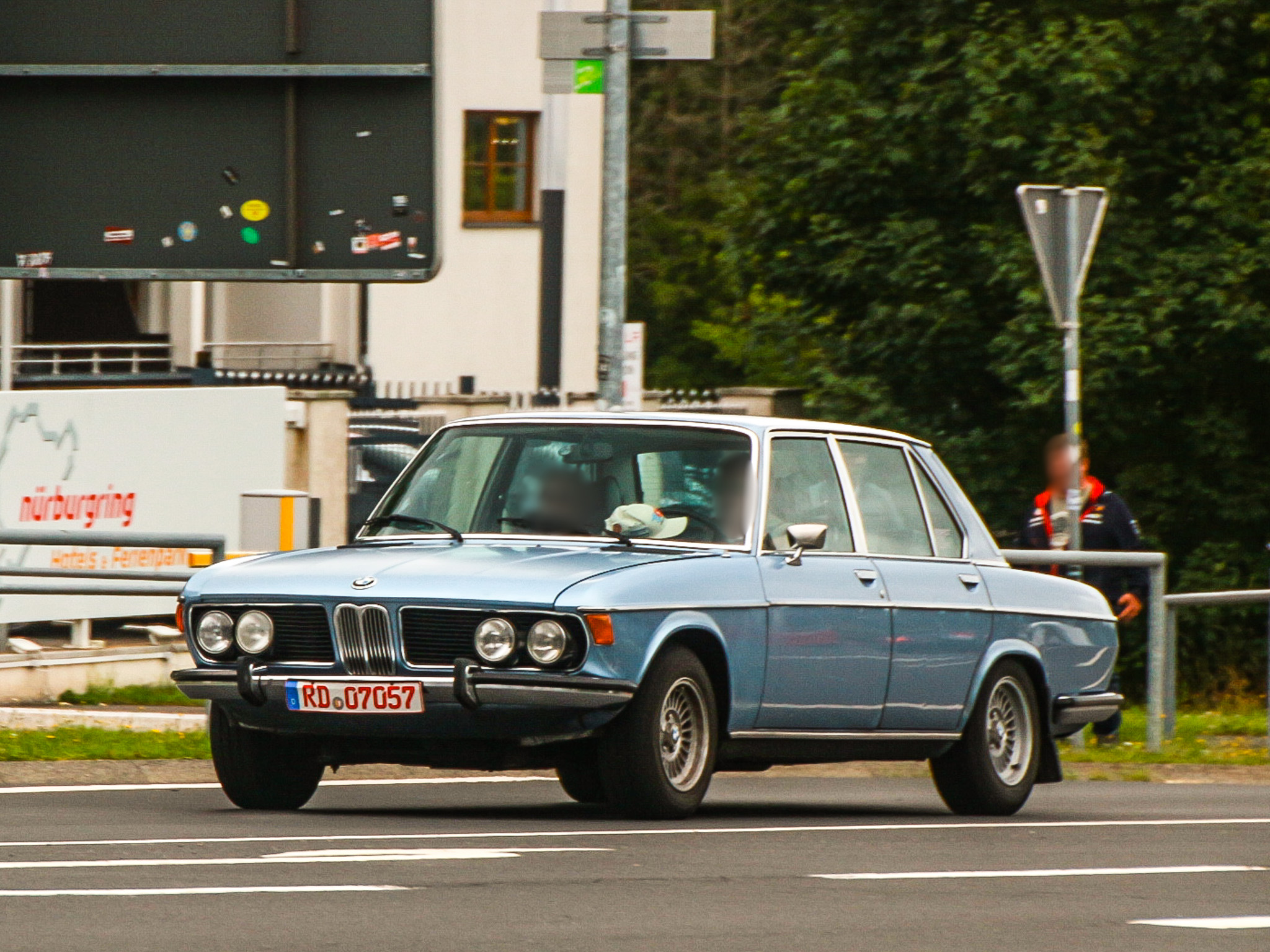 RD 07057, BMW E3 1st gen (E3), 1968–1977