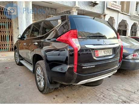 17 92908, Mitsubishi Montero Sport