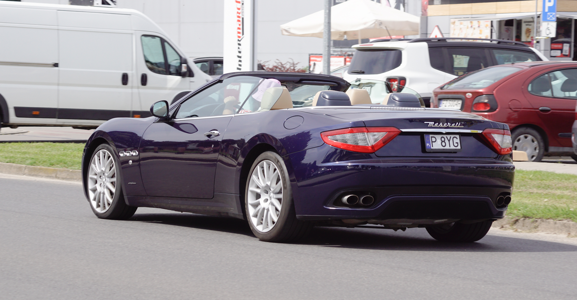 P 8YG, Maserati GranTurismo 1st gen Convertible (M145; NA-market), 2007–2017