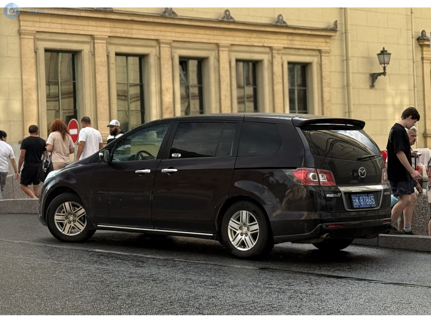 云K·87865, Mazda 8 1st gen (LY), 2006–2016