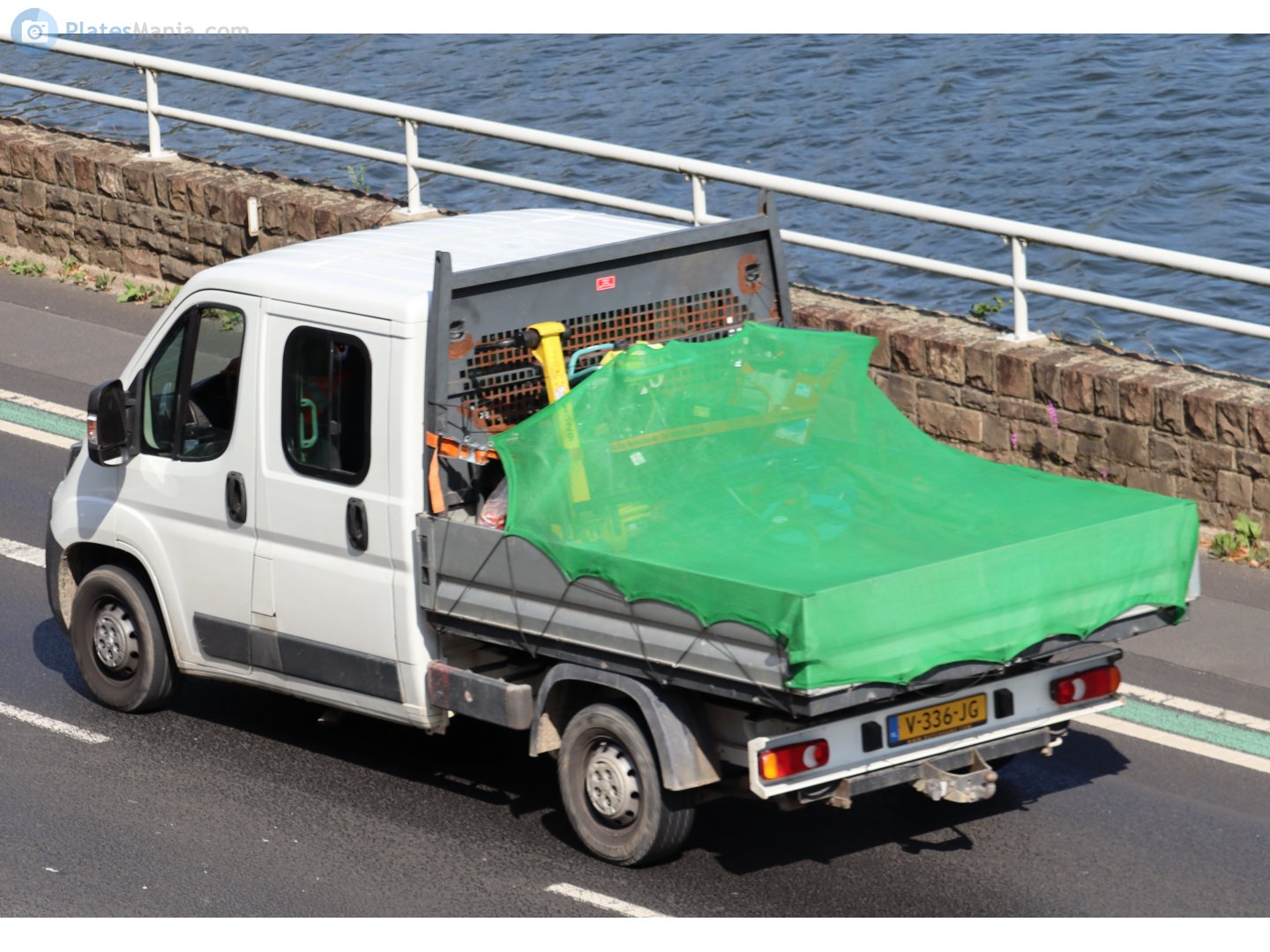 V-336-JG, Peugeot Boxer 2nd gen Double Cab (X290/X295), 1st facelift, 2014–2024