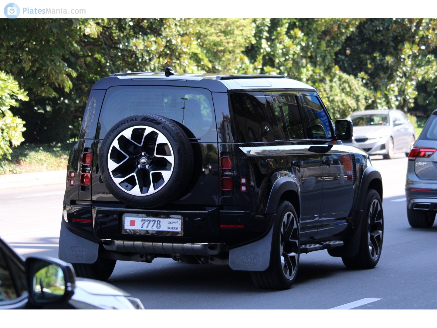 7778, Land Rover Defender 2nd gen 110