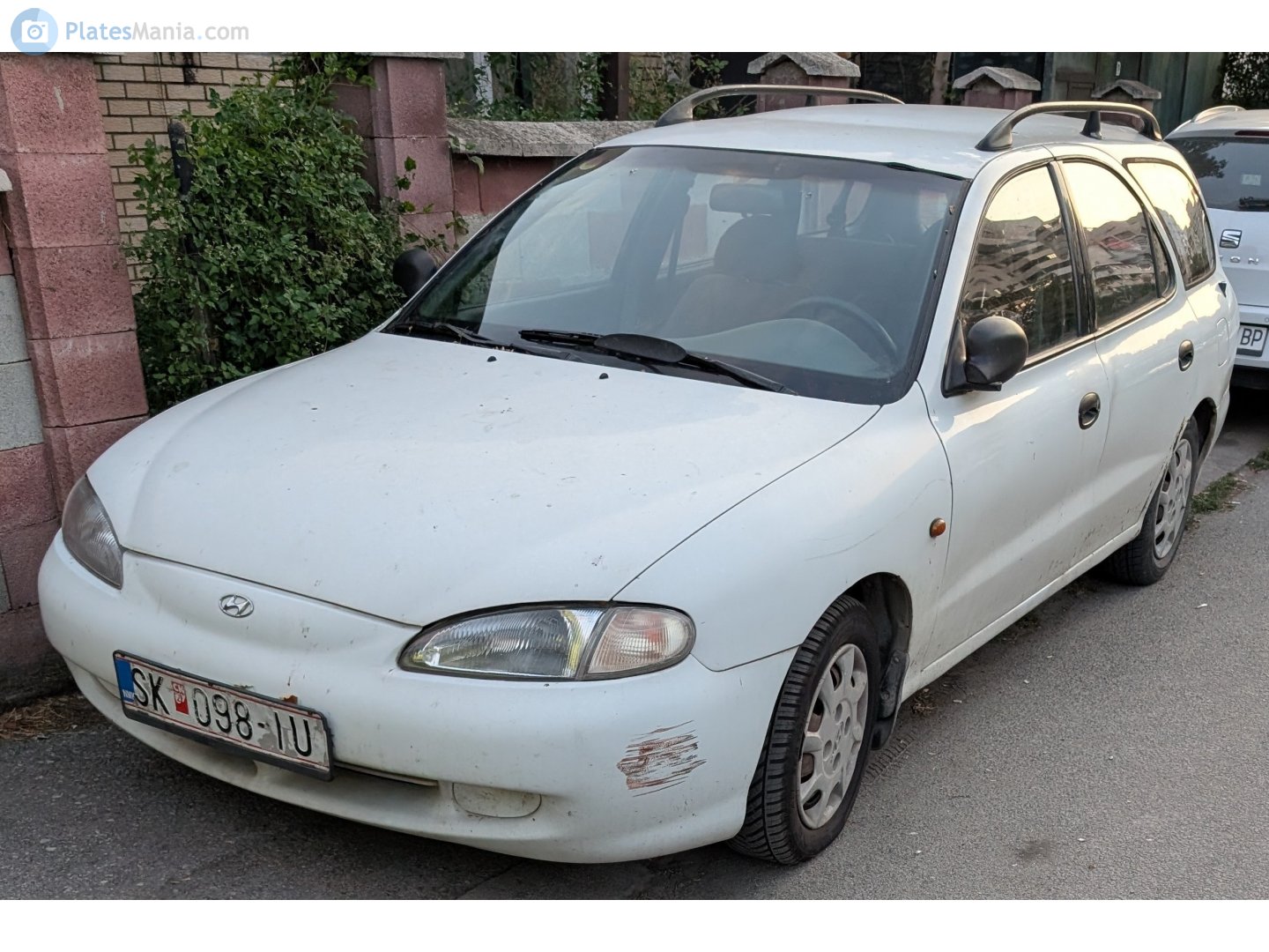 SK 098-IU, Hyundai Lantra 2nd gen Wagon (J2), 1995–1998