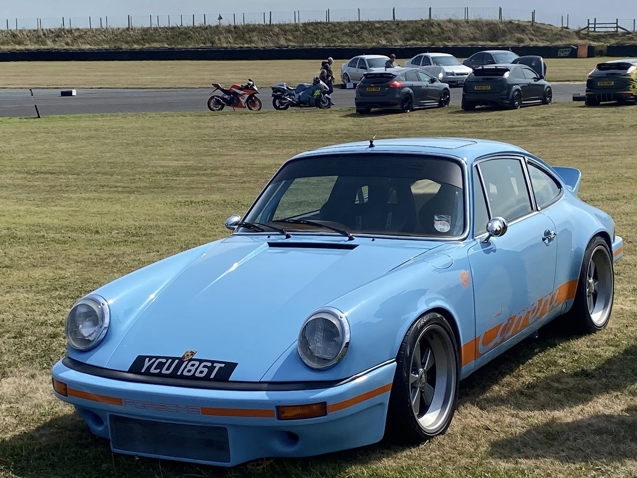 YCU186T, Porsche 911 2nd gen Coupé (930, G-Modell), 1973–1989