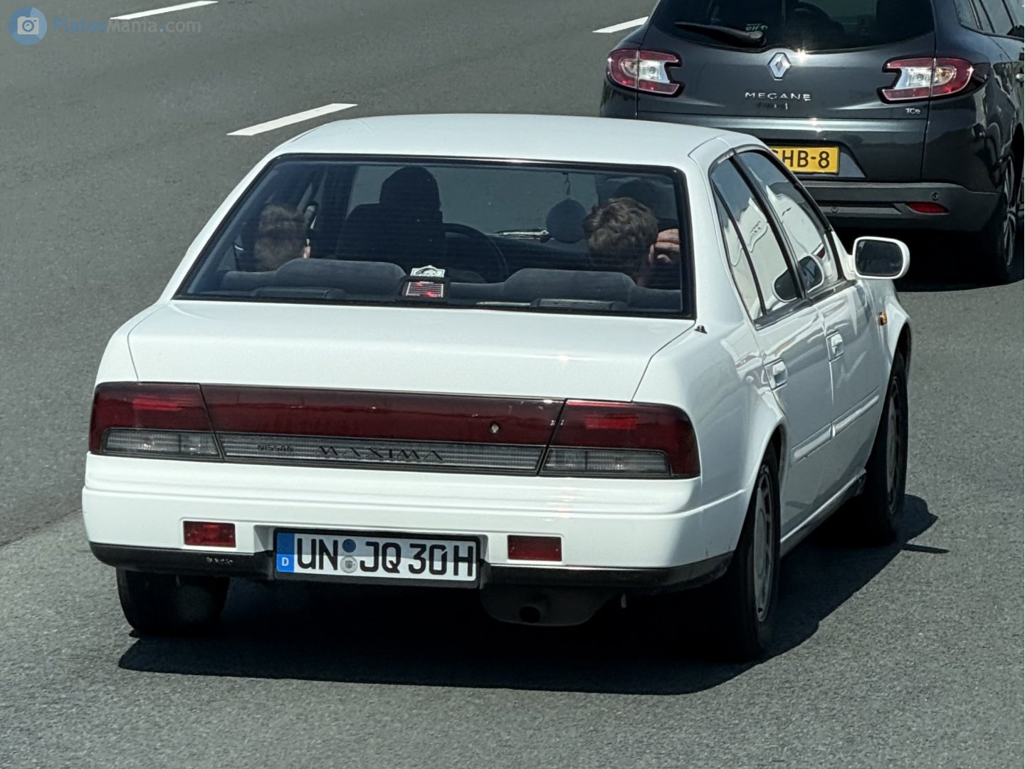 UN JQ 30 H, Nissan Maxima 2nd gen Sedan (J30), 1988–1994