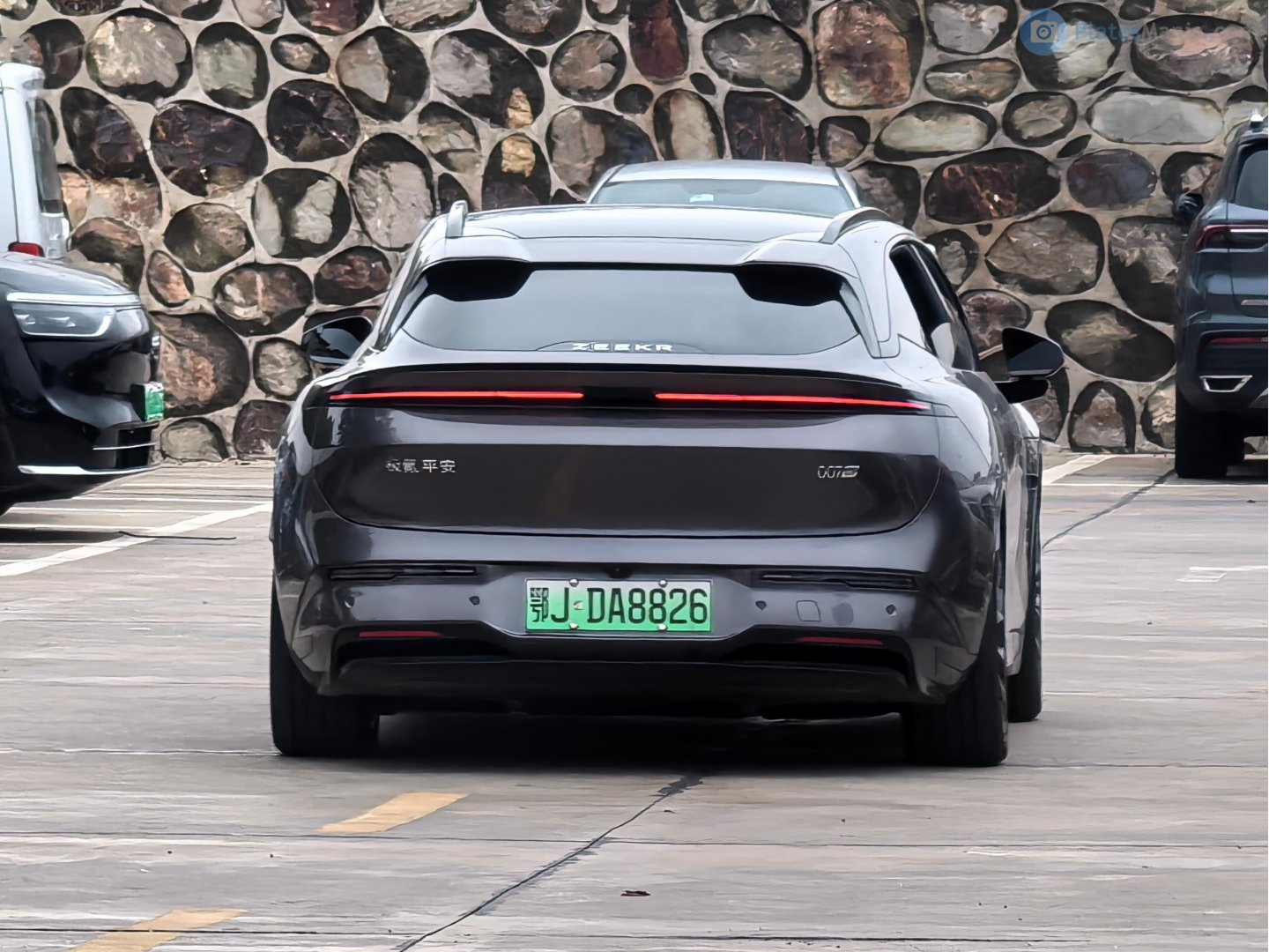 鄂J·DA8826, Zeekr 007 1st gen GT (Shooting brake), 2025–