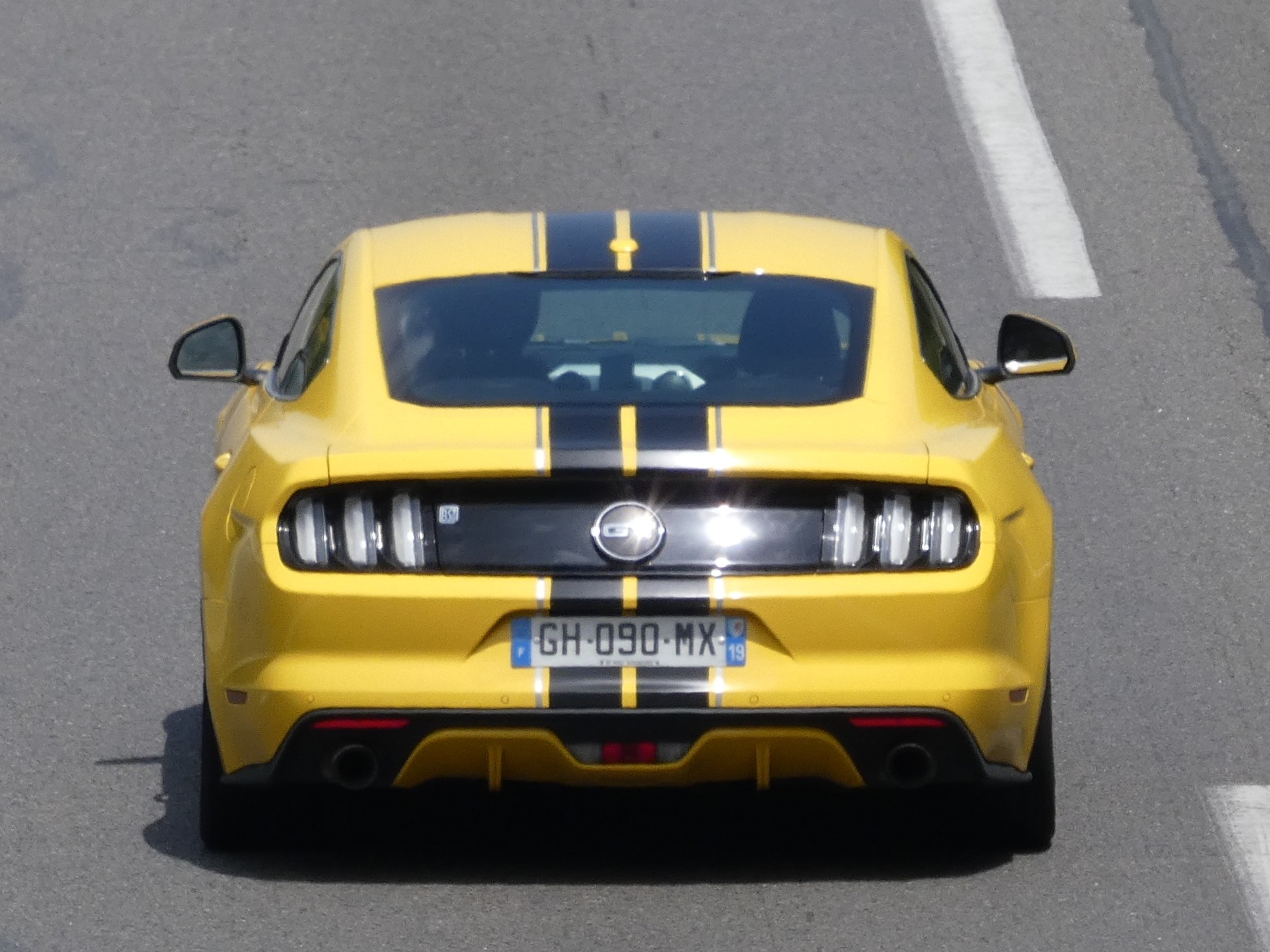 GH-090-MX, Ford Mustang 6th gen 2-door Coupé (S550), 2014–2017