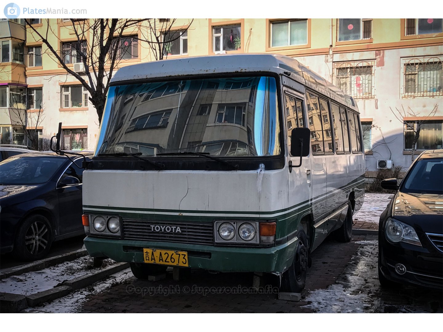 吉A·A2673, Toyota Coaster 2nd gen (B20/B30), 1982–1993