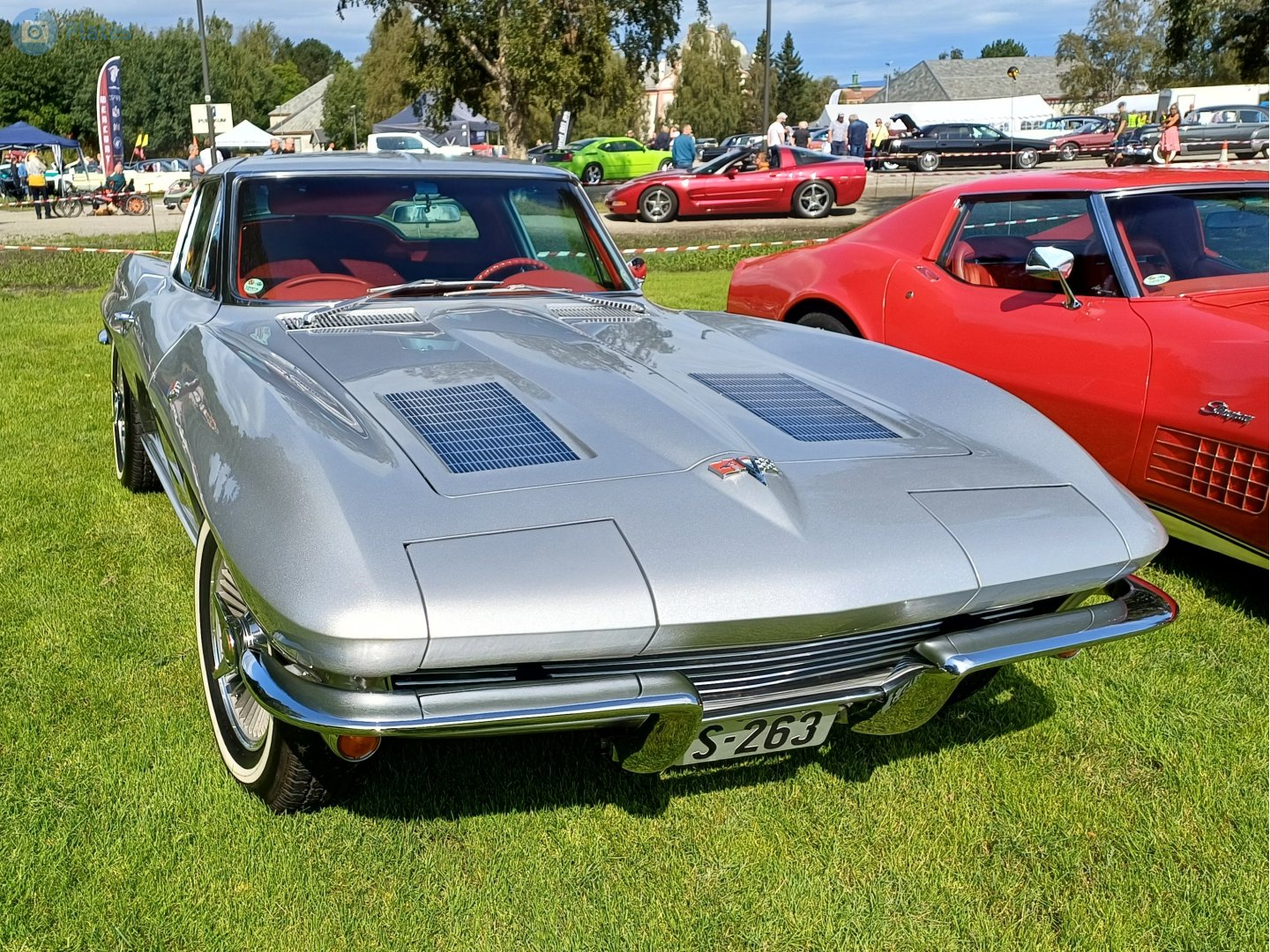 S-263, Chevrolet Corvette 2nd gen Coupé (C2; 37), 1962–1967