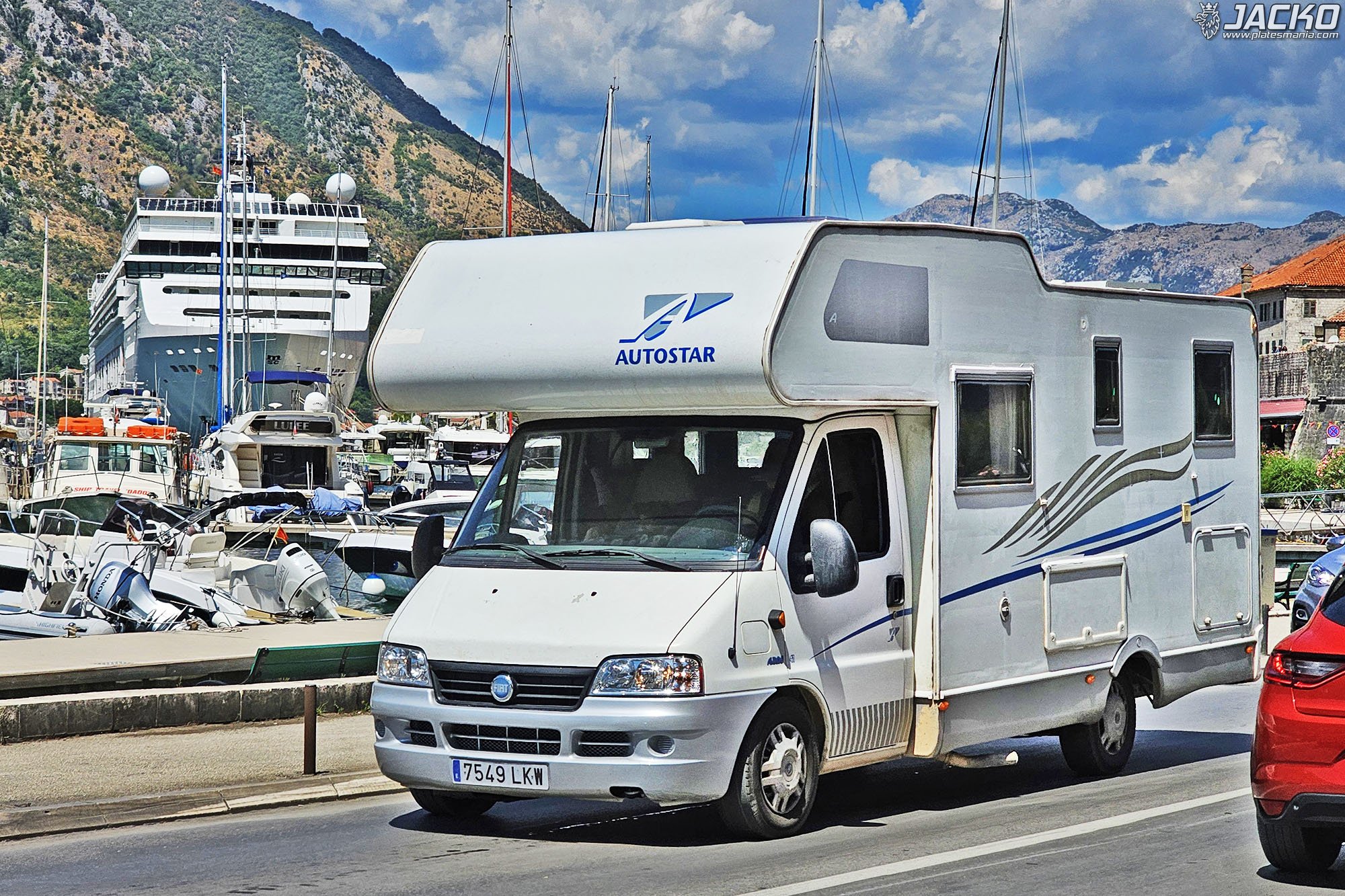 7549 LKW, Autostar Auros 