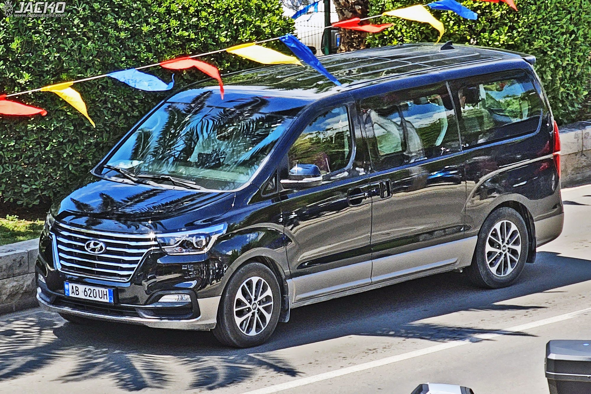 AB 620 UH, Hyundai H-1 2nd gen (TQ), facelift, 2018–2021