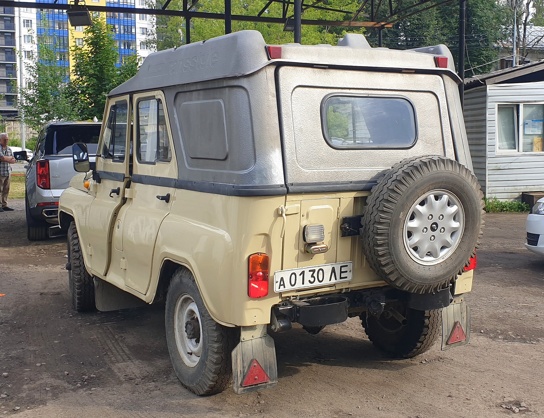 а 0130 ЛЕ, UAZ 469/3151 469, 1972–1985