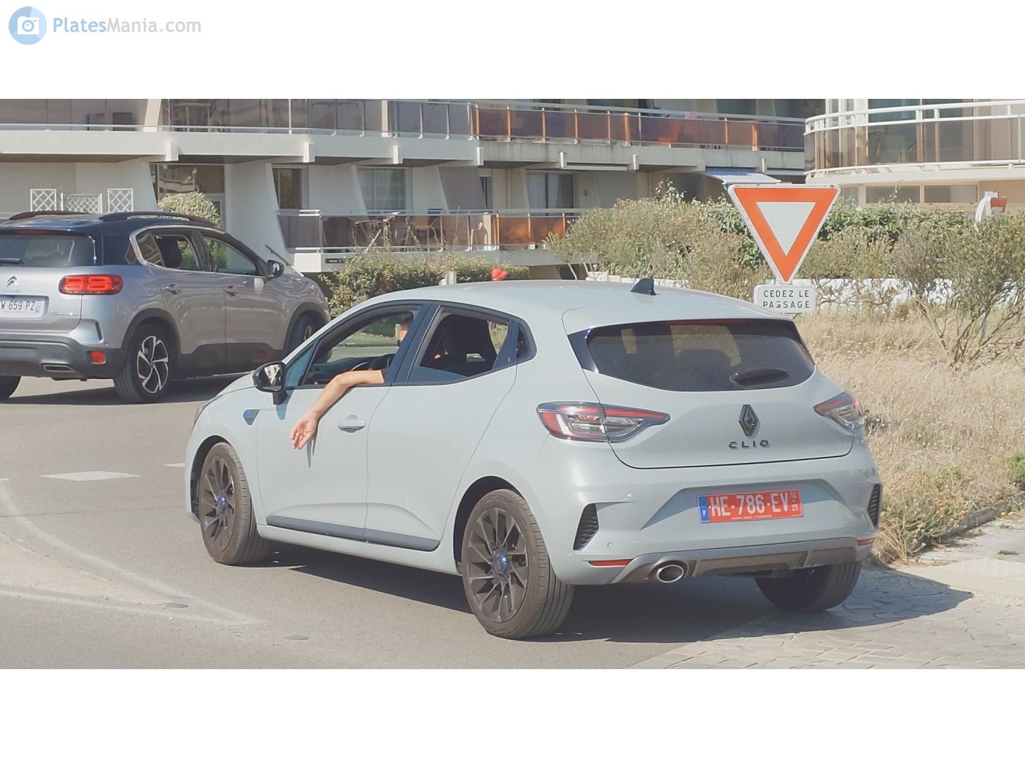 HE-786-EV (12/25), Renault Clio 5th gen (BJA), facelift, 2023–