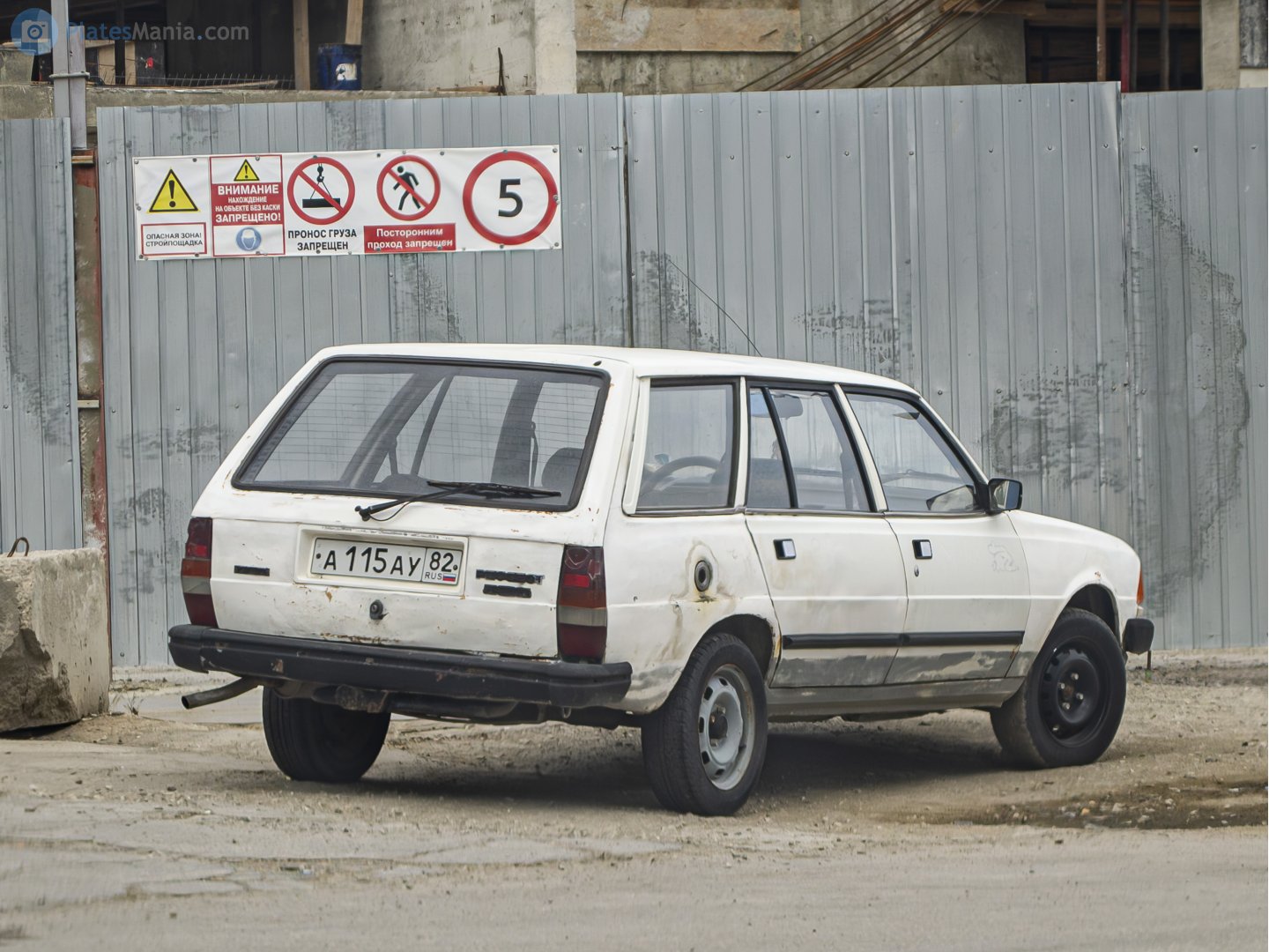 а 115 ау 82, Peugeot 305 Break, 1980–1988
