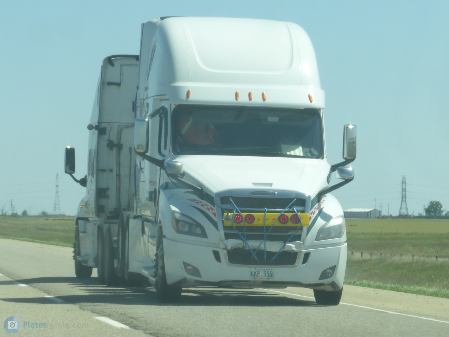 CKP 995, Freightliner Cascadia 3rd/4th gen New Cascadia (2017–)