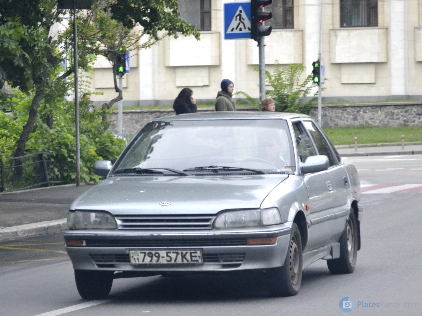 11 799-57 KE, Geo Prizm 1st gen Sedan (E90), 1990–1992