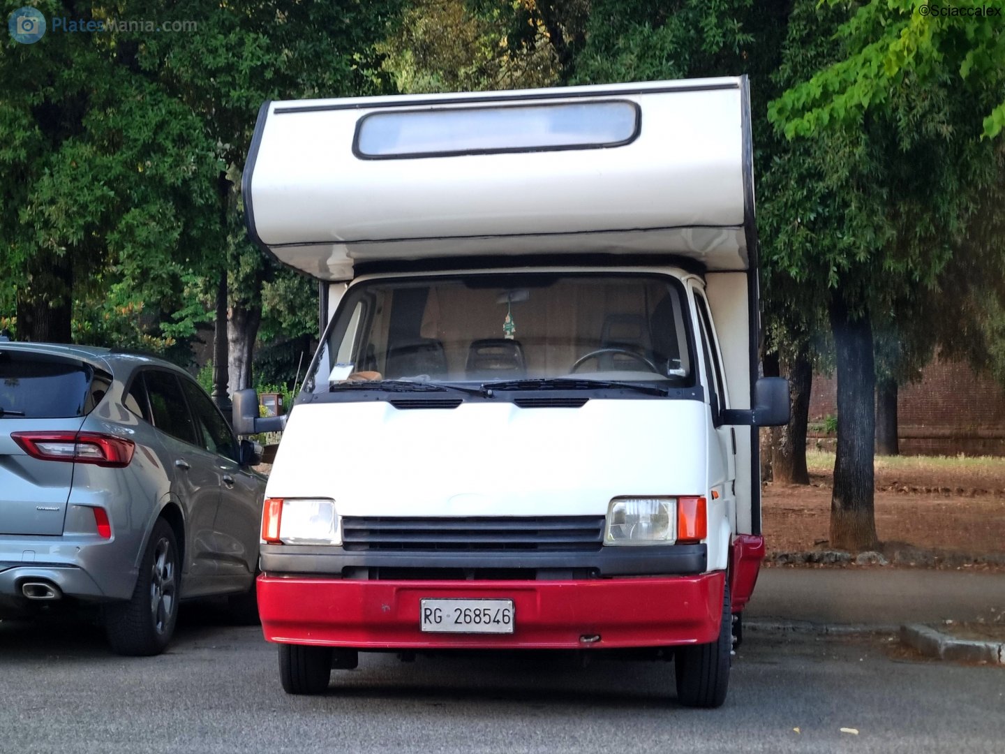 RG 268546, Ford Transit 2nd gen Single Cab, 1986–2003