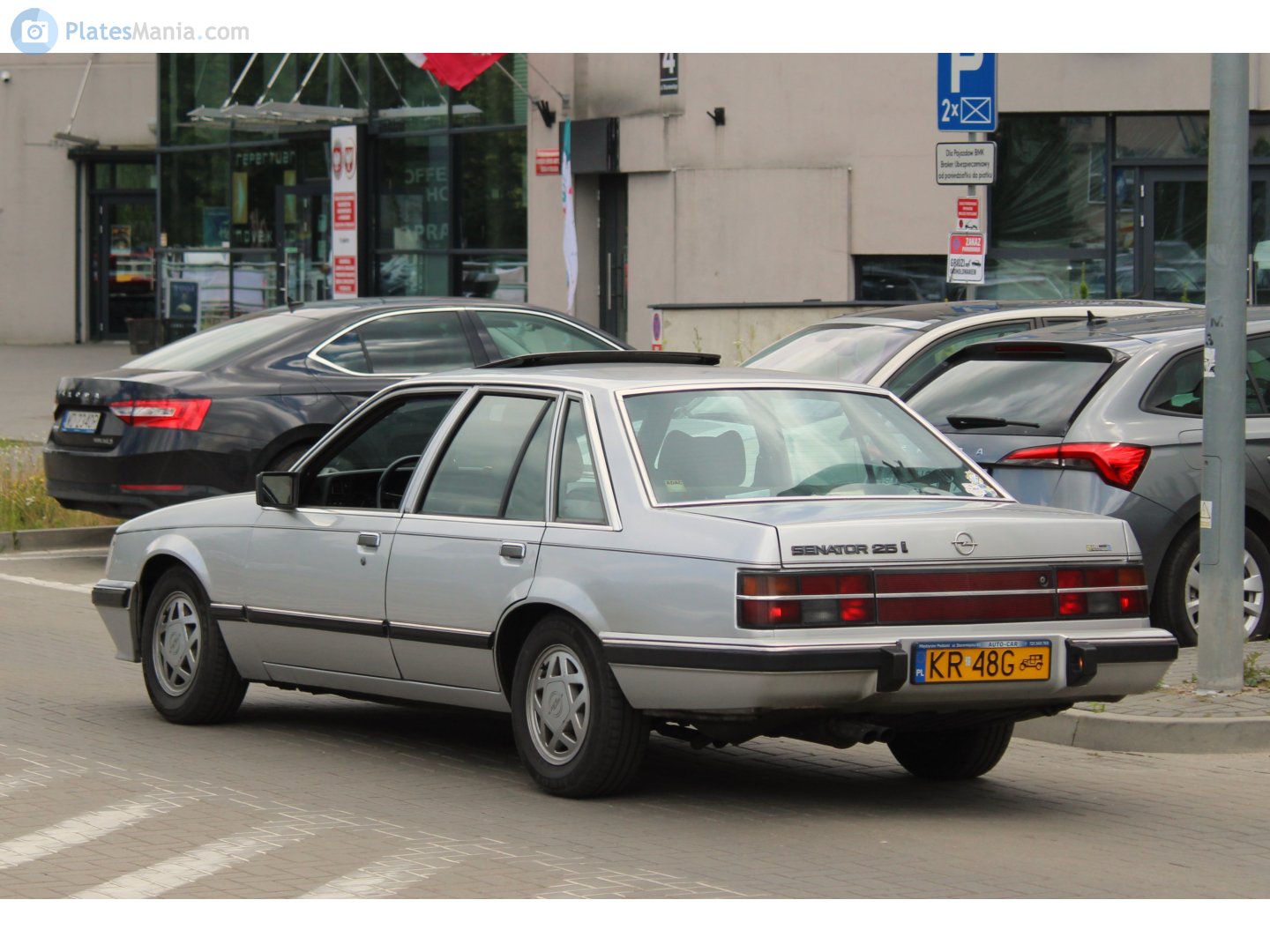 KR 48G, Opel Senator 1st gen (A2), facelift, 1982–1987