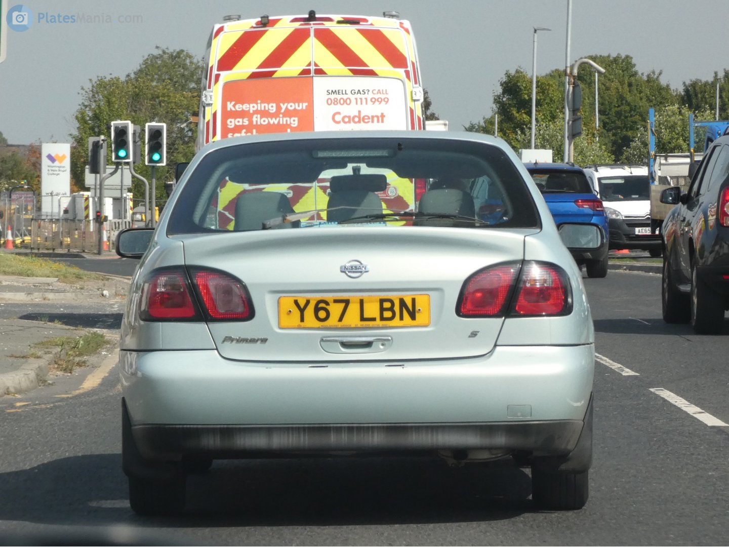 Y67LBN, Nissan Primera 2nd gen Sedan/Liftback (P11), facelift, 1999–2002