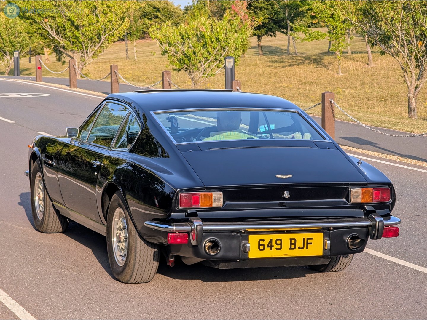649BJF, Aston Martin V8 