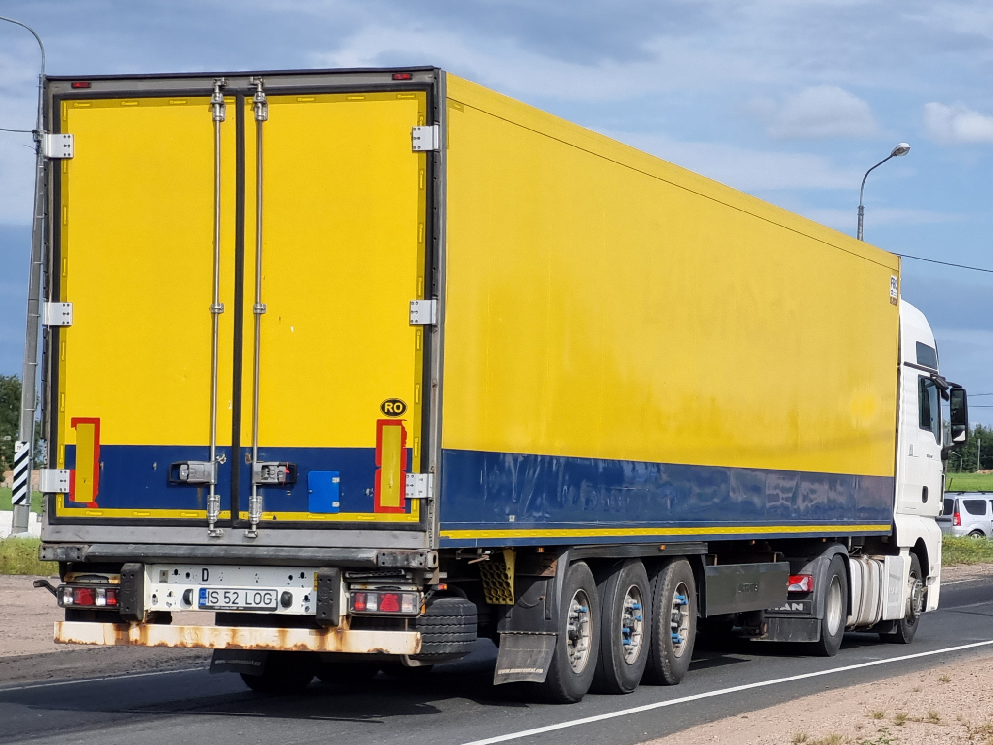 IS 52 LOG, Krone Cool Liner 