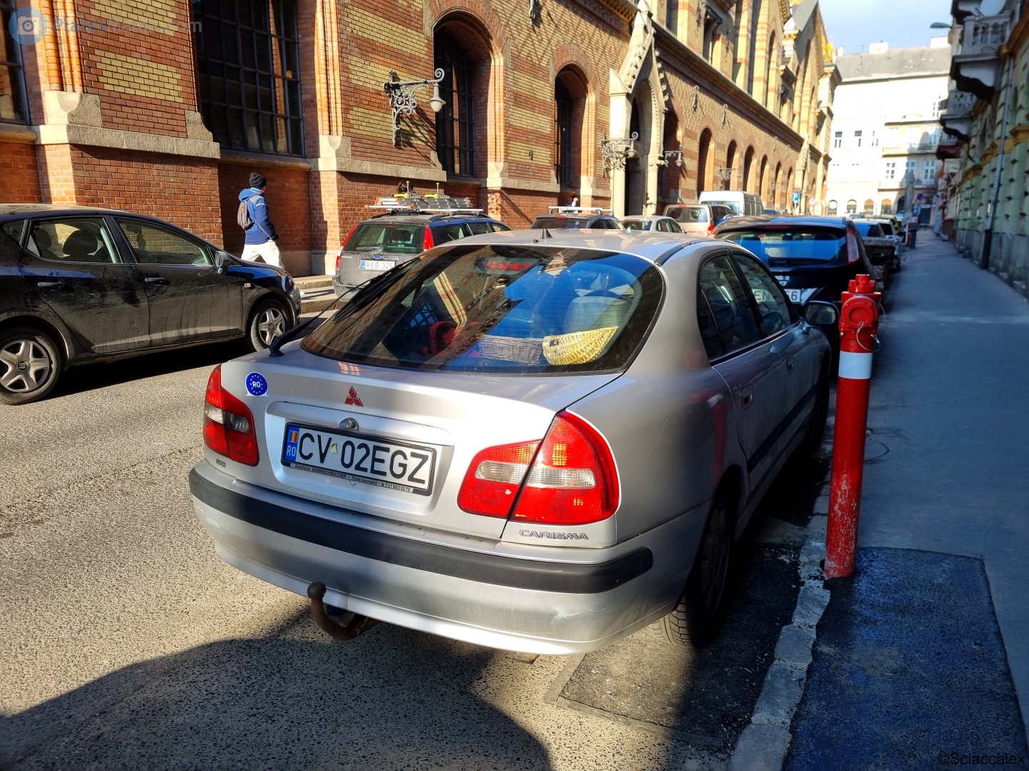 CV 02 EGZ, Mitsubishi Carisma 1st gen Liftback (DA2A), facelift, 1999–2004