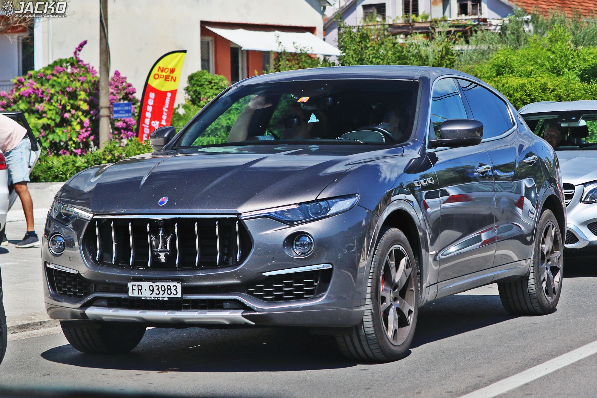 FR 93983, Maserati Levante 1st gen (M161), 2016–2024