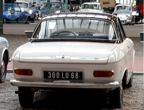 300 LU 68, Peugeot 204