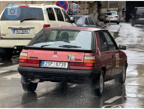 2SP 6739, Renault 11