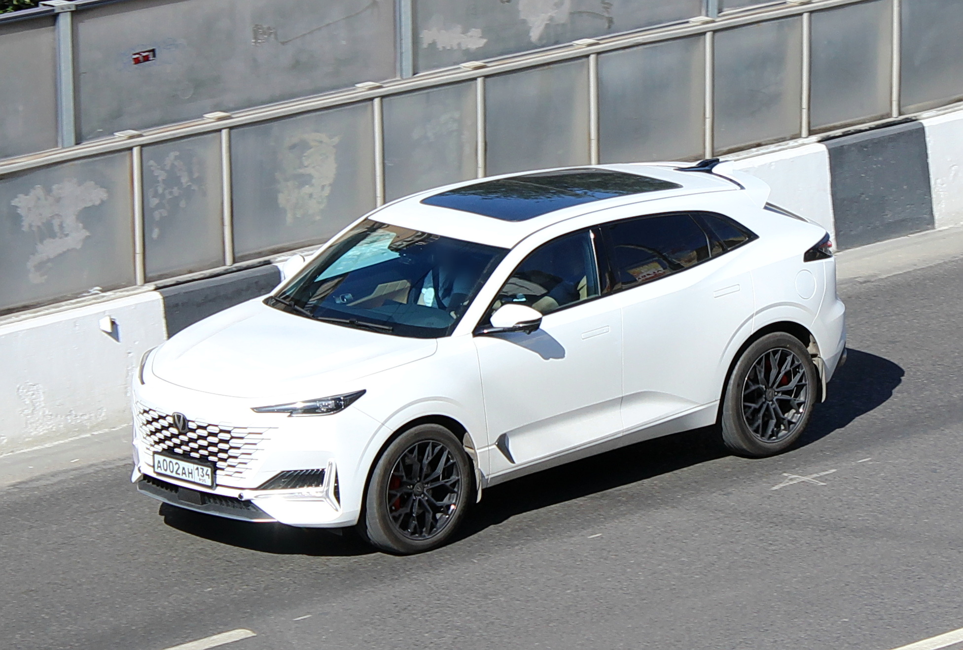 а 002 ан 134, Changan (Chana) UNI-K 