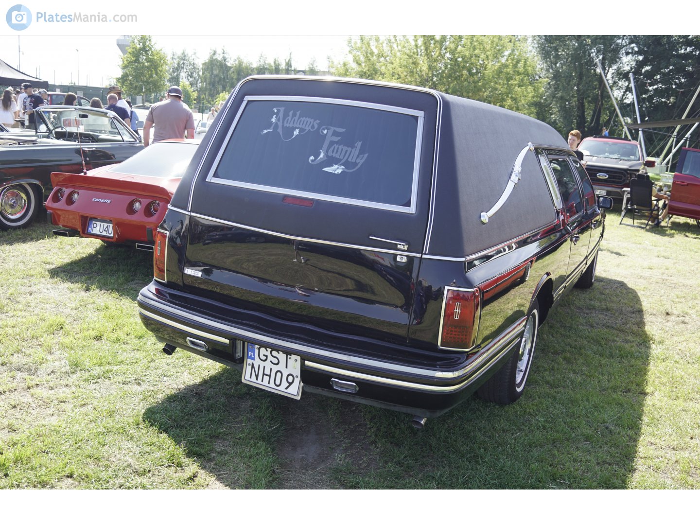 GST NH09, Lincoln Town Car 2nd gen (FN36/116), 1989–1997