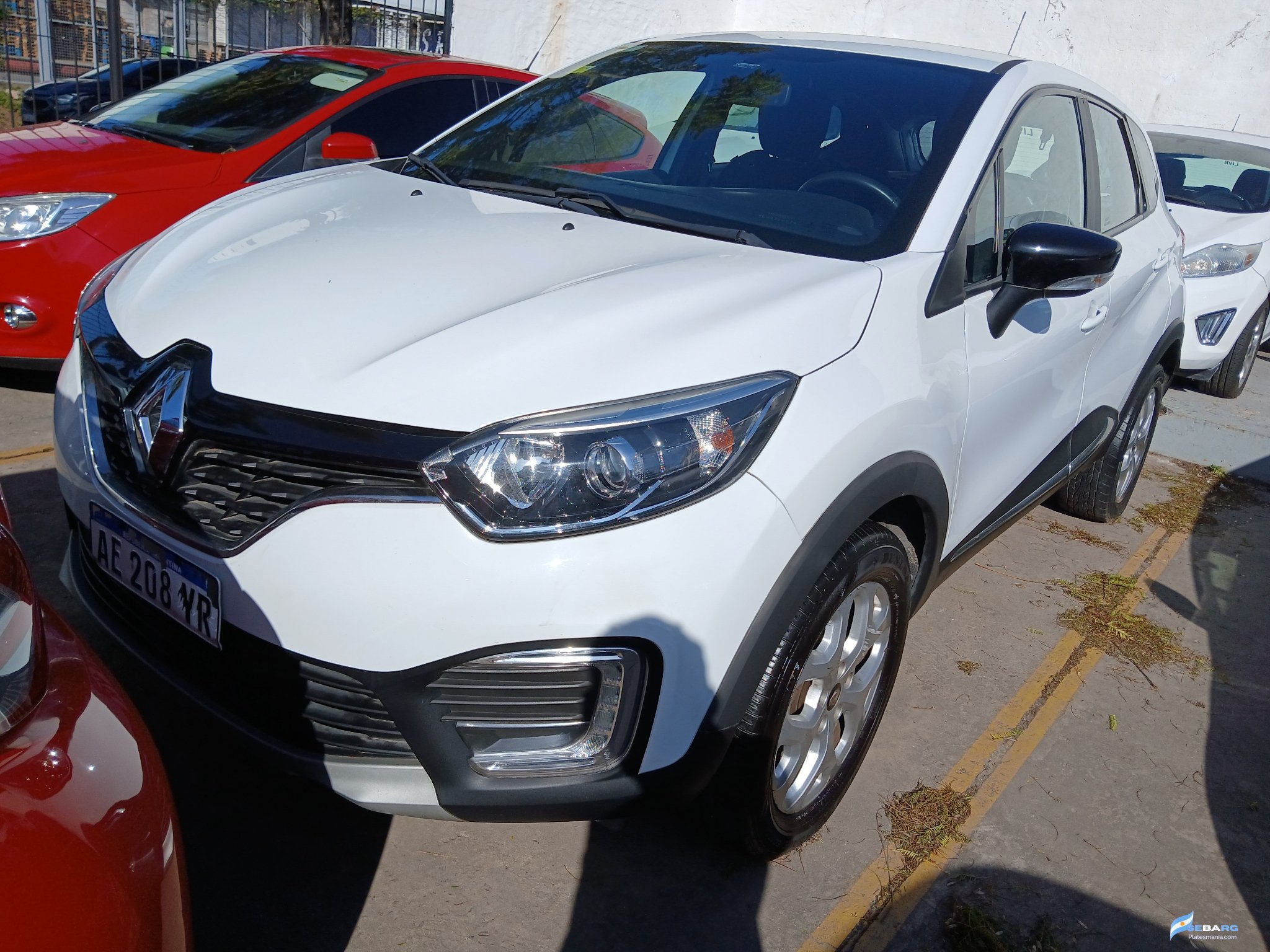 AE 208 YR, Renault Captur 1st gen (HHA; LATAM- and IN-market), 2016–