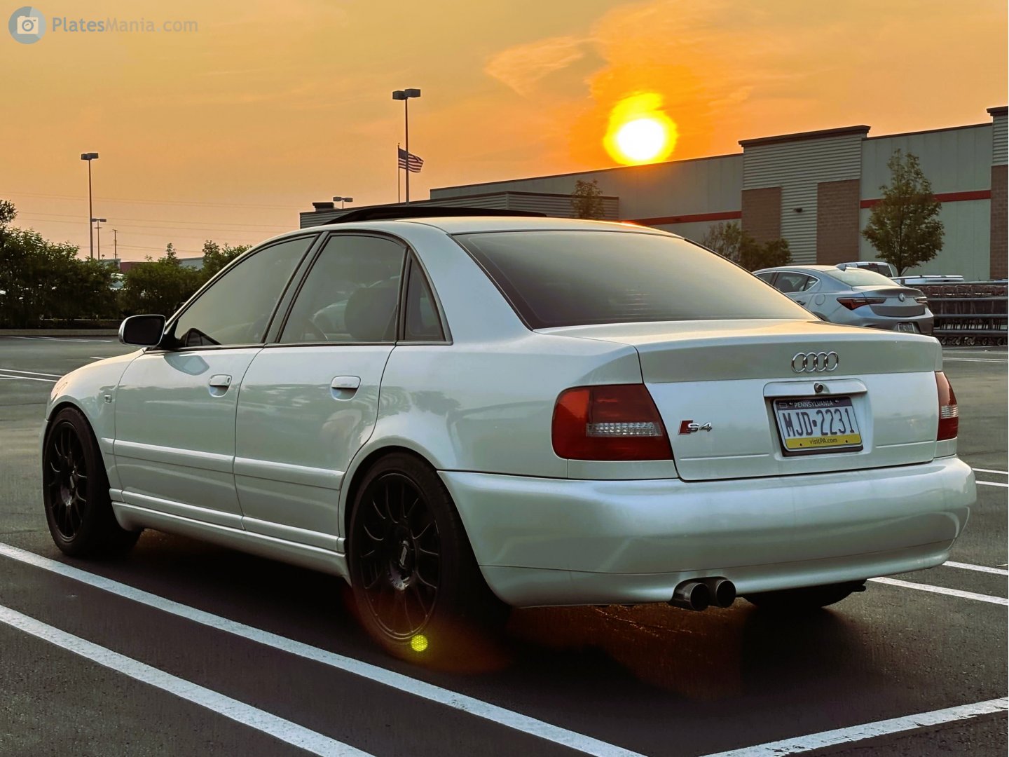 MJD-2231, Audi S4 2nd gen Sedan (B5/8D2), 1997–2002
