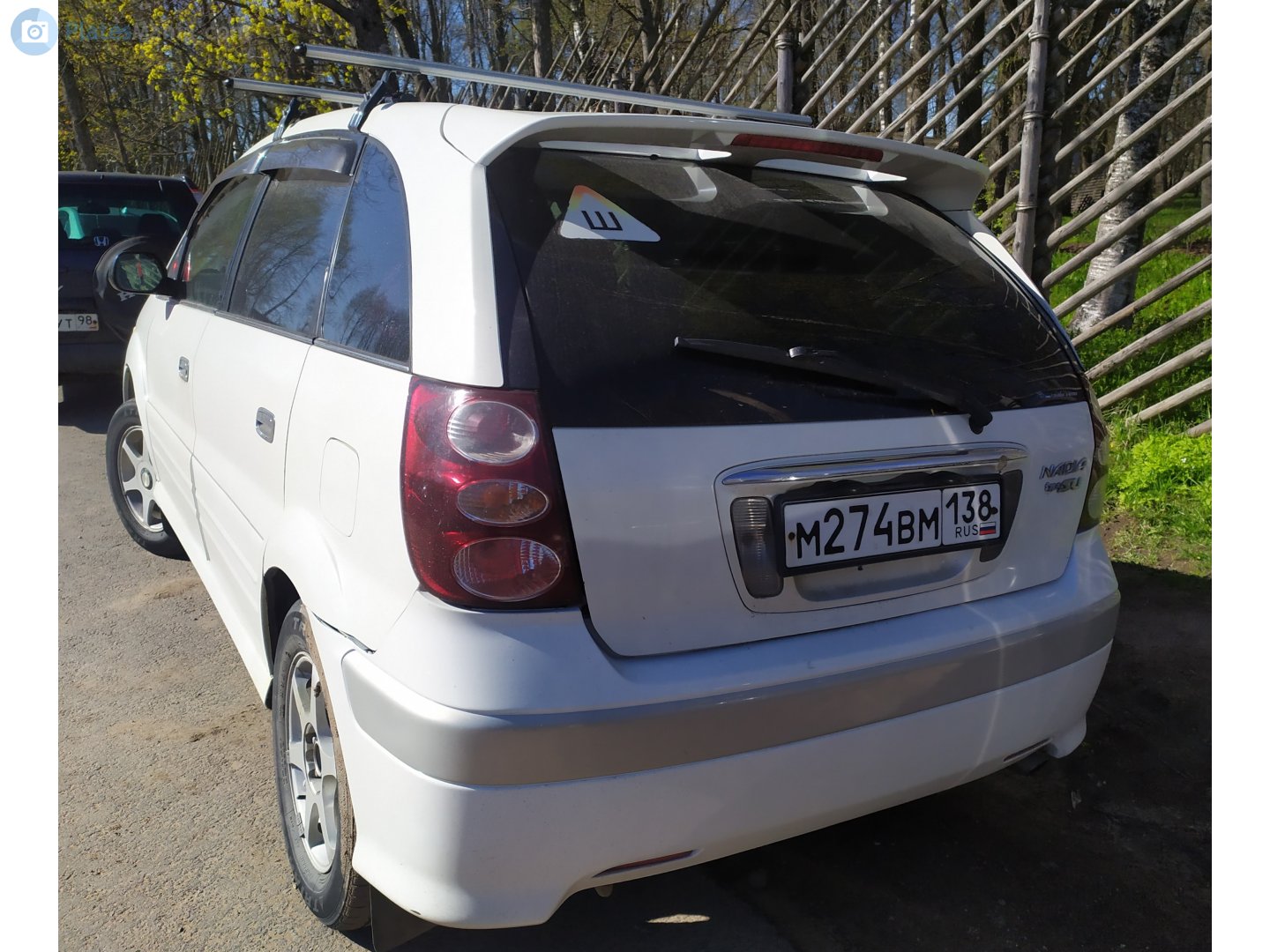 м 274 вм 138, Toyota Nadia 1st gen  type SU Cross (XN10), 1999–2003