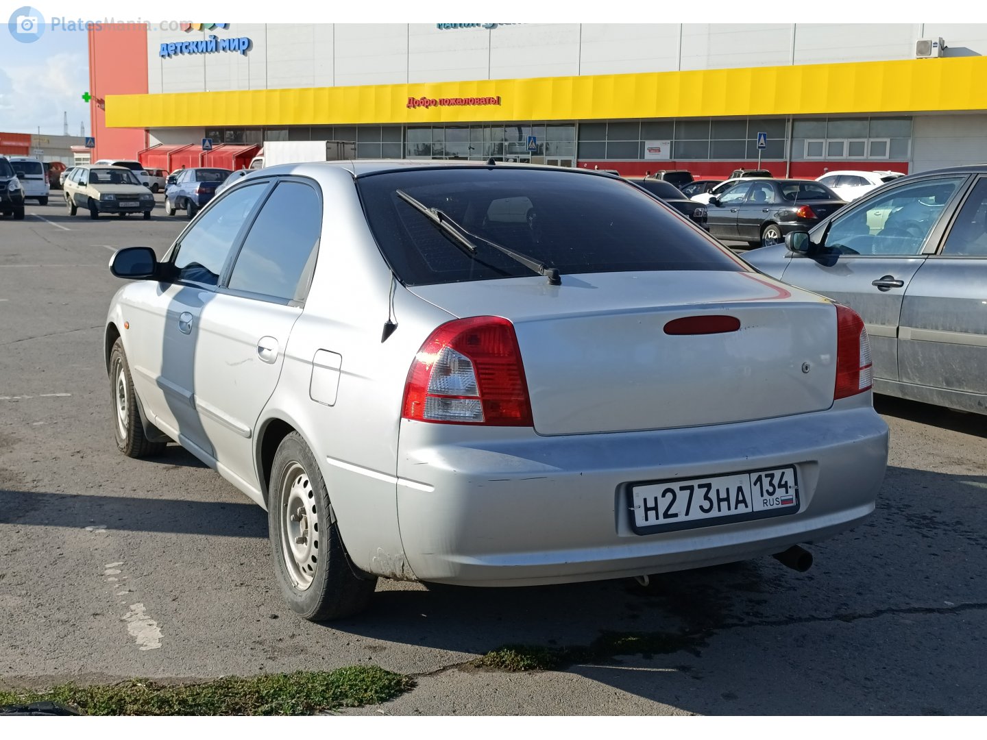 н 273 на 134, Kia Sephia 2nd gen (II) Liftback (S-II), facelift, 2001–2004