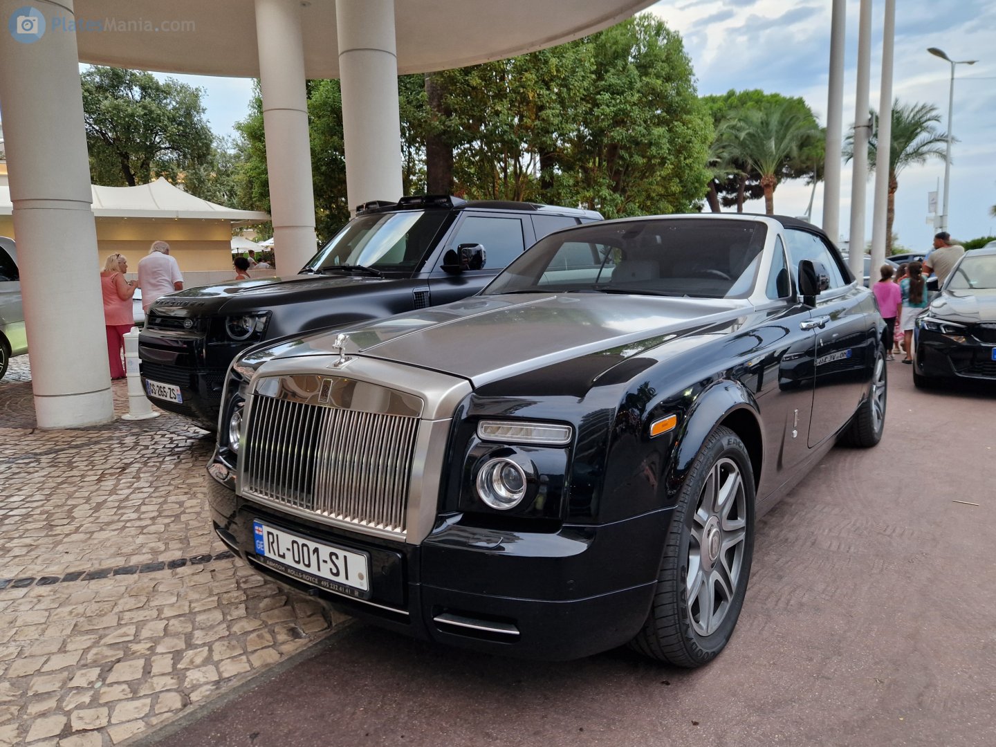 RL-001-SI, Rolls-Royce Phantom Drophead Coupé 