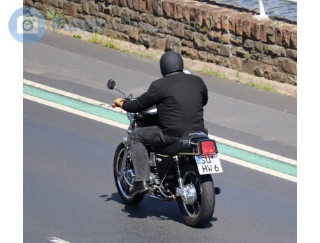 SU HW 6 (03/10), Kawasaki Z1000