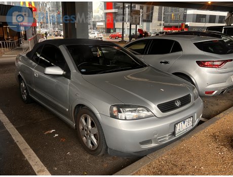 YJT-285, Holden Astra