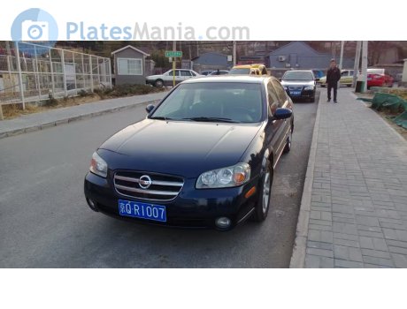 京Q·R1007, Nissan Maxima