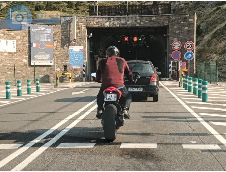 GW-445-YZ, Triumph Motorcycles Speed Triple