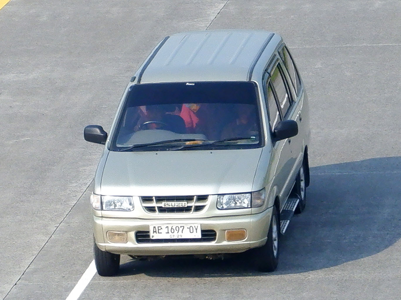 AE 1697 OY, Isuzu Panther 2nd gen (TBR541), 2000–2020