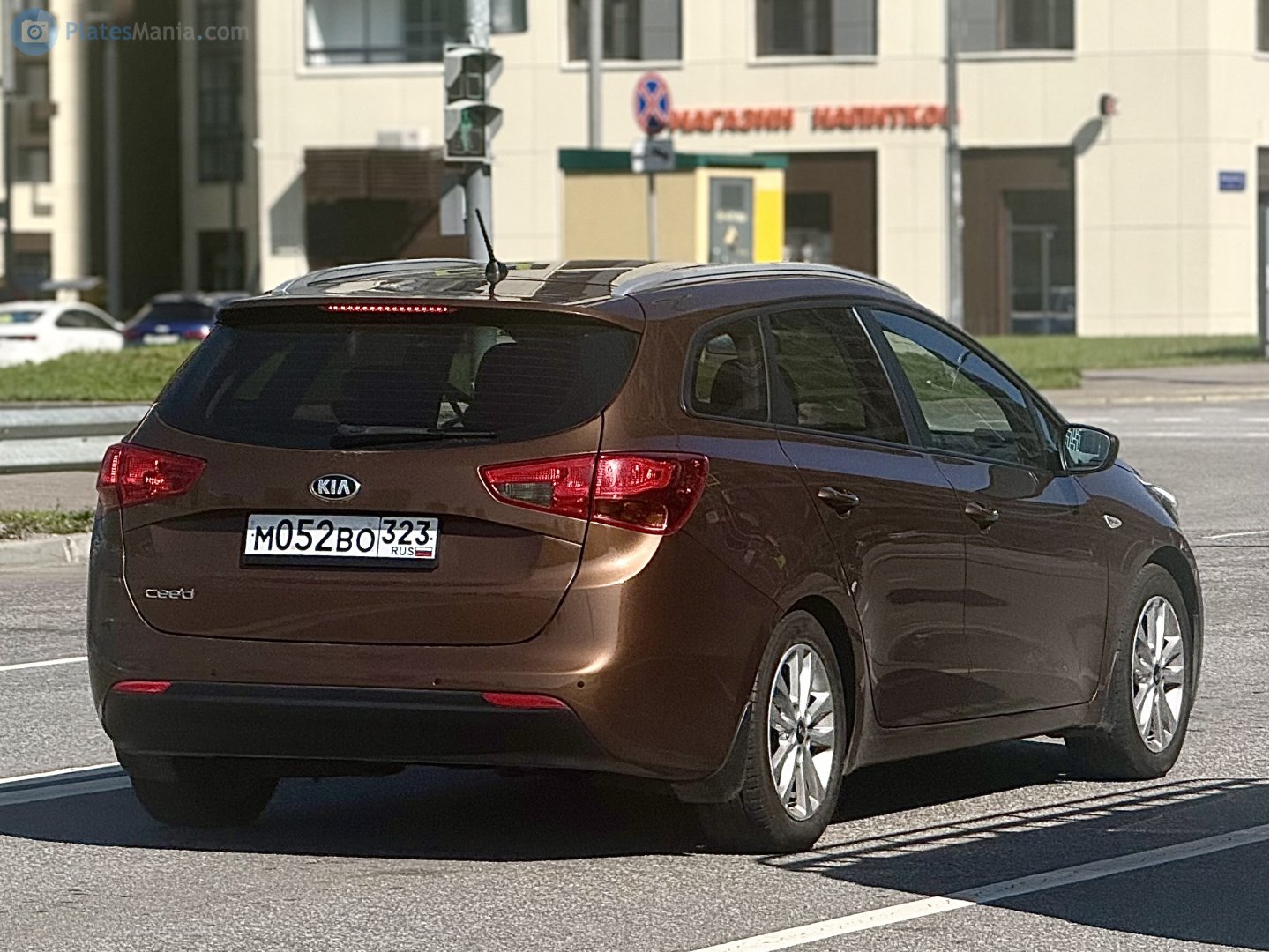 м 052 во 323, Kia Ceed 2nd gen cee'd_SW (JD), 2012–2018