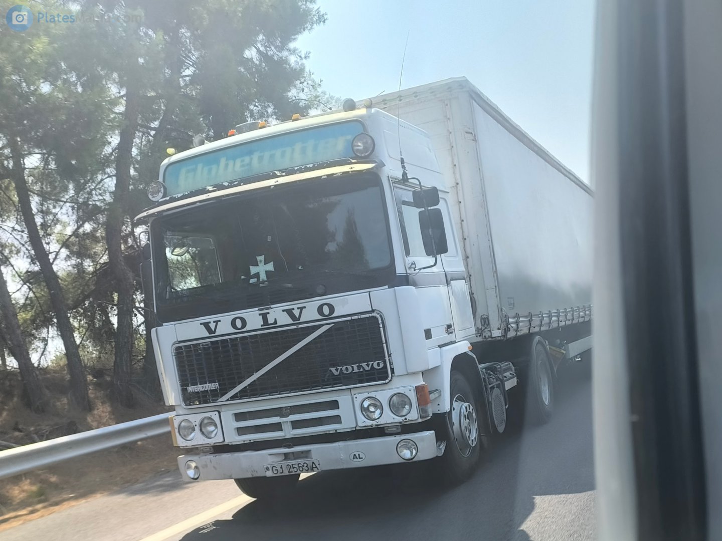 GJ 2563 A, Volvo F12 