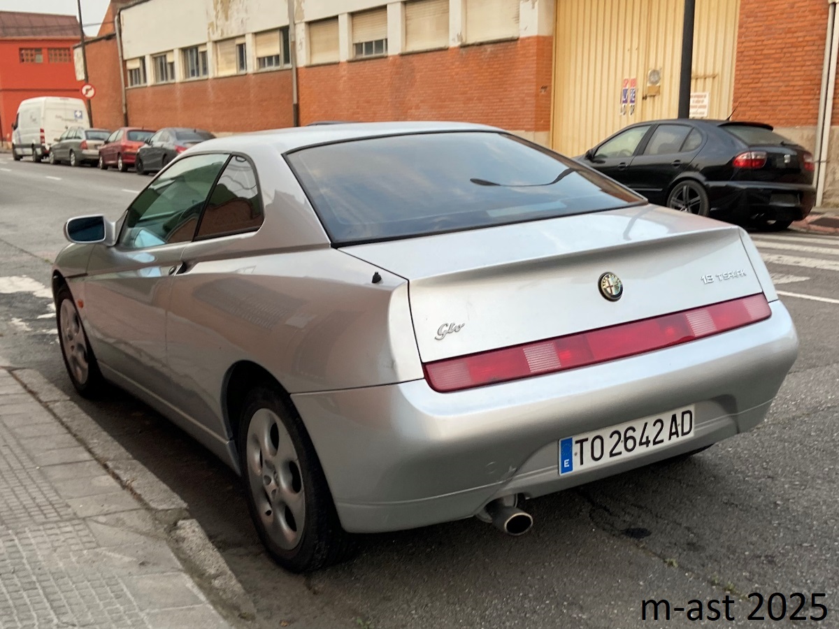 TO 2642 AD, Alfa Romeo GTV 2nd gen (916), 1994–2004