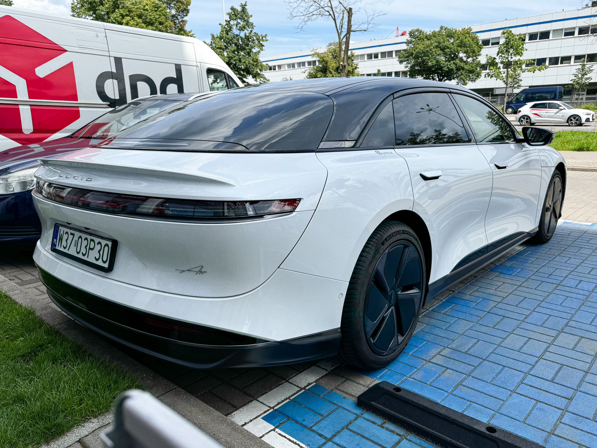 W37 03P30, Lucid Air 1st gen, 2022–