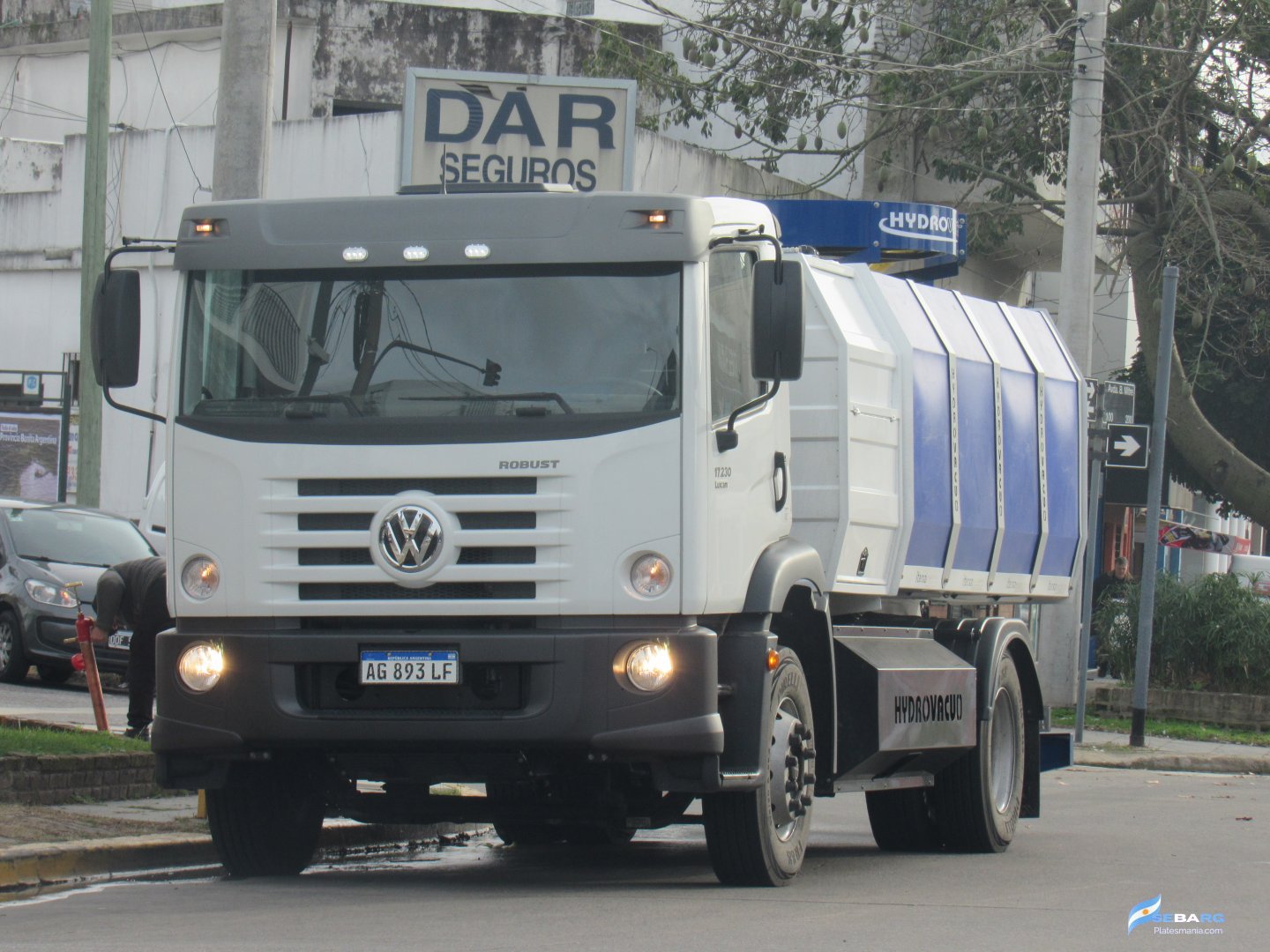 AG 893 LF, Volkswagen Constellation 1st gen, 2005–