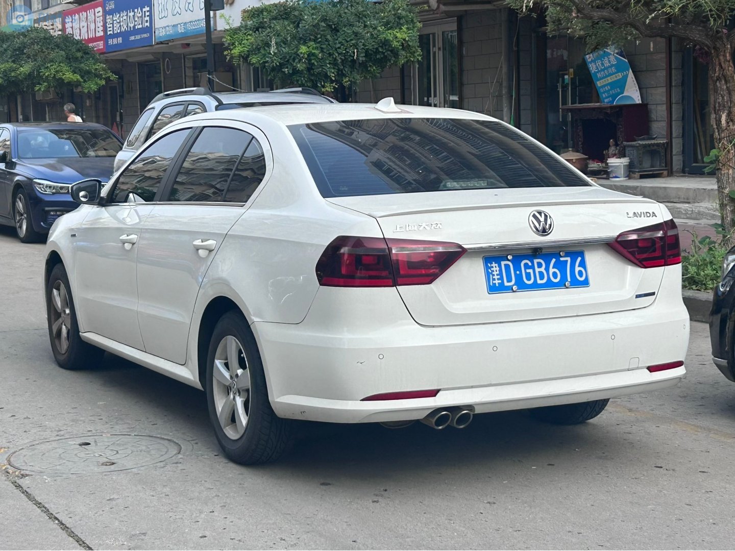 津D·GB676, Volkswagen Lavida 2nd gen Sedan (182/183), 2012–2015