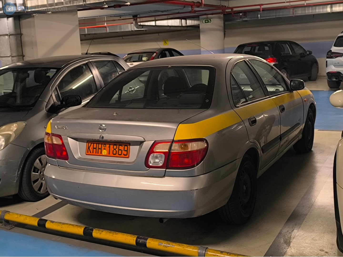 KHH-1869, Nissan Almera 2nd gen Sedan (N16), 2000–2008