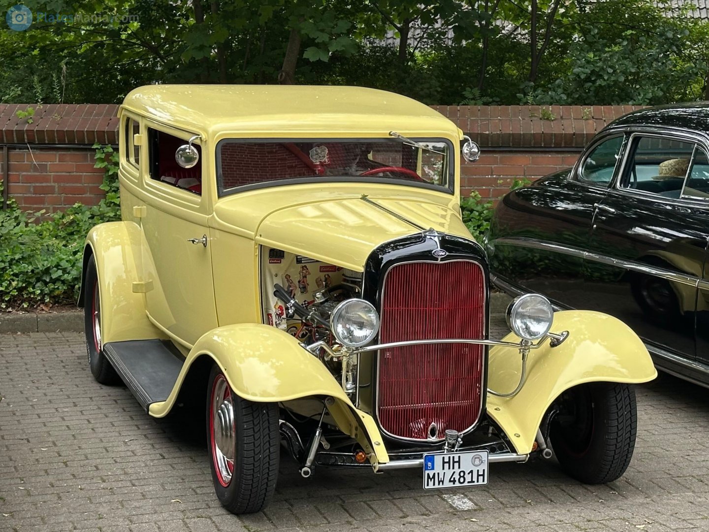 HH MW 481 H, Ford V8 